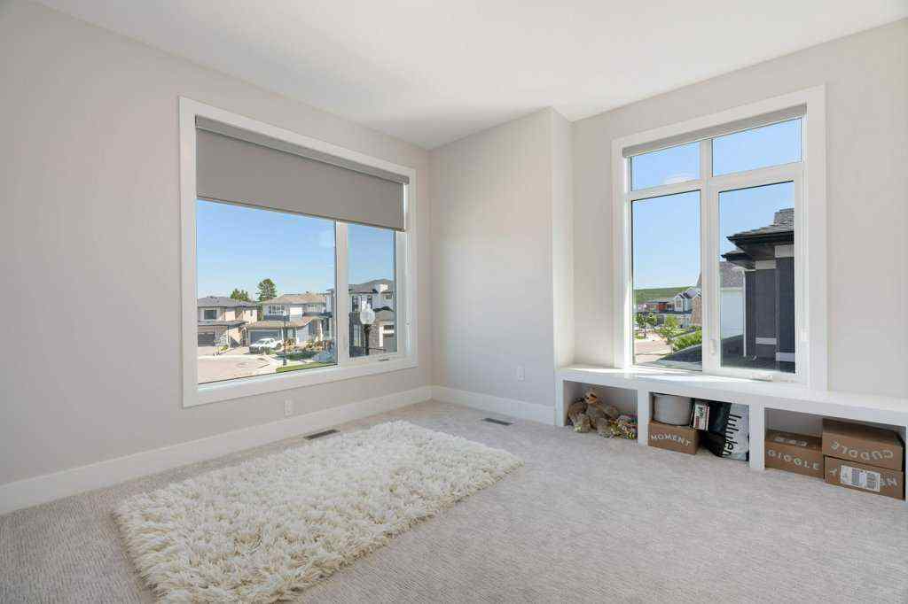 MLS® A2237770 - 424 Discovery Place SW in Discovery Ridge Calgary, Residential