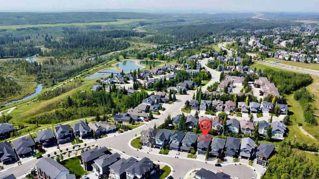 MLS® A2237770 - 424 Discovery Place SW in Discovery Ridge Calgary, Residential