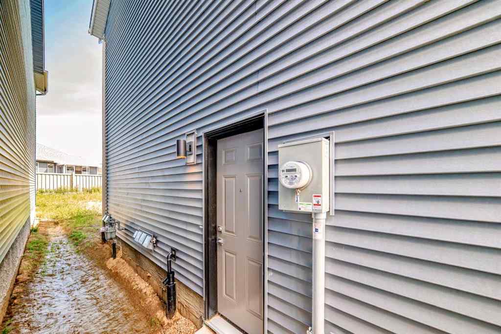 MLS® A2237775 - 22128 81 Avenue NW in Edmonton Northlands Edmonton, Residential