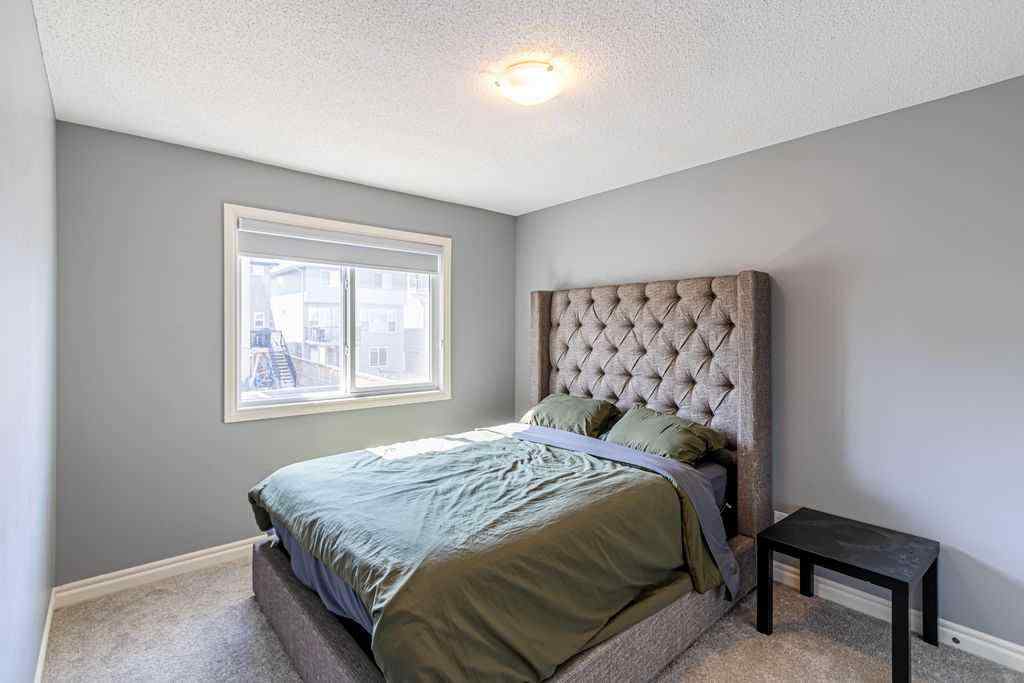 MLS® A2237777 - 402 Hillcrest Circle SW in Hillcrest Airdrie, Residential