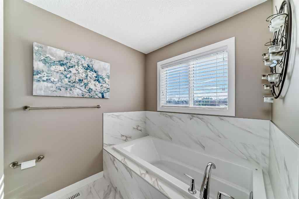 MLS® A2237780 - 79 Lakes Estates Circle  in Strathmore Lakes Estates Strathmore, Residential