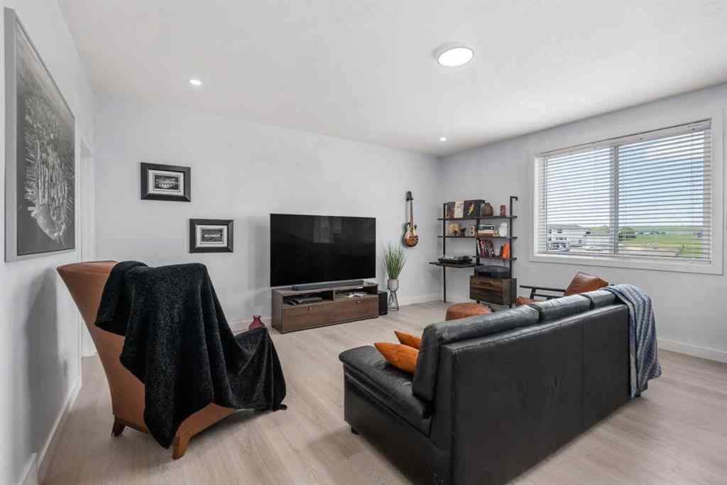 MLS® A2237782 - 13 Calterra Court  in NONE Rural Rocky View County, Residential