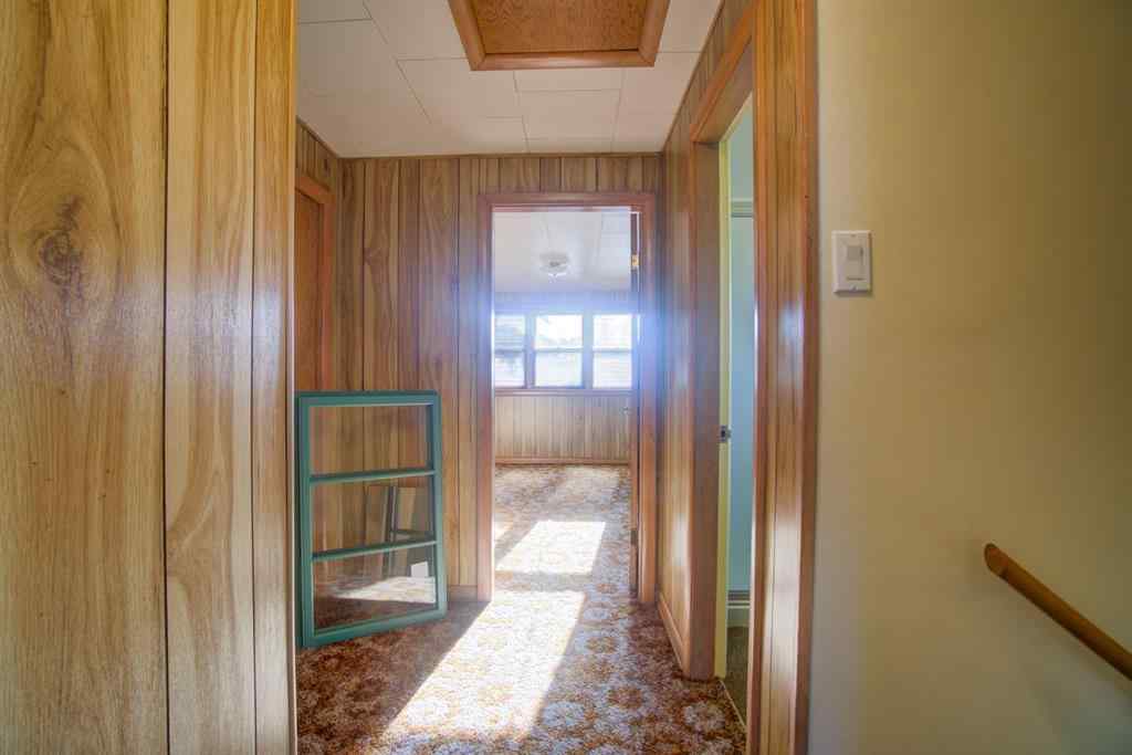 MLS® A2237785 - 237 53 Avenue E in NONE Claresholm, Residential
