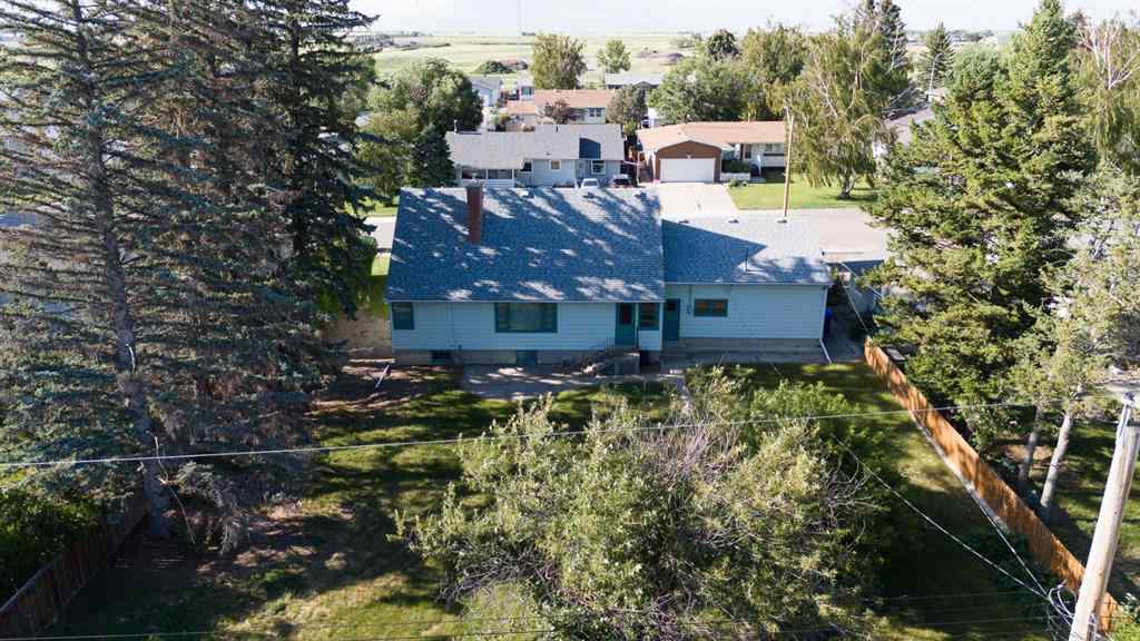 MLS® A2237785 - 237 53 Avenue E in NONE Claresholm, Residential