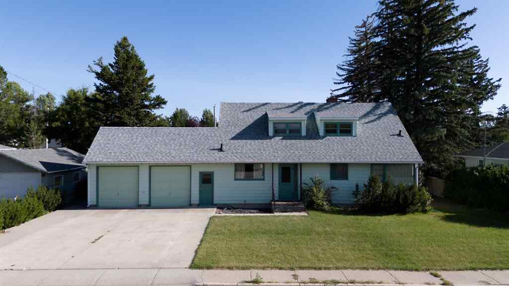 MLS® A2237785 - 237 53 Avenue E in NONE Claresholm, Residential