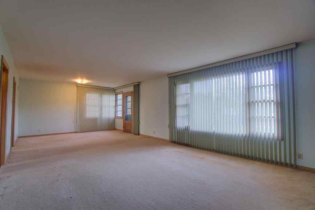 MLS® A2237785 - 237 53 Avenue E in NONE Claresholm, Residential