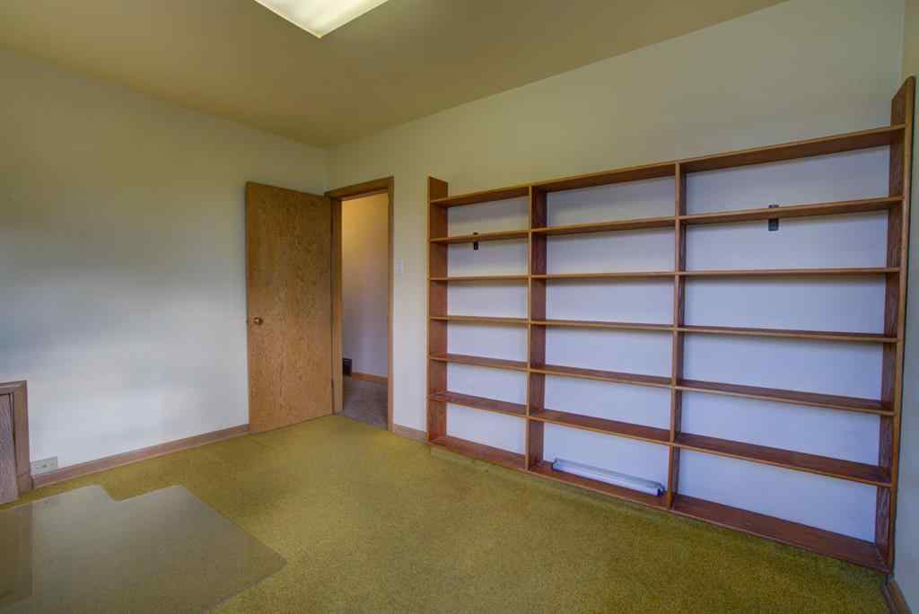 MLS® A2237785 - 237 53 Avenue E in NONE Claresholm, Residential