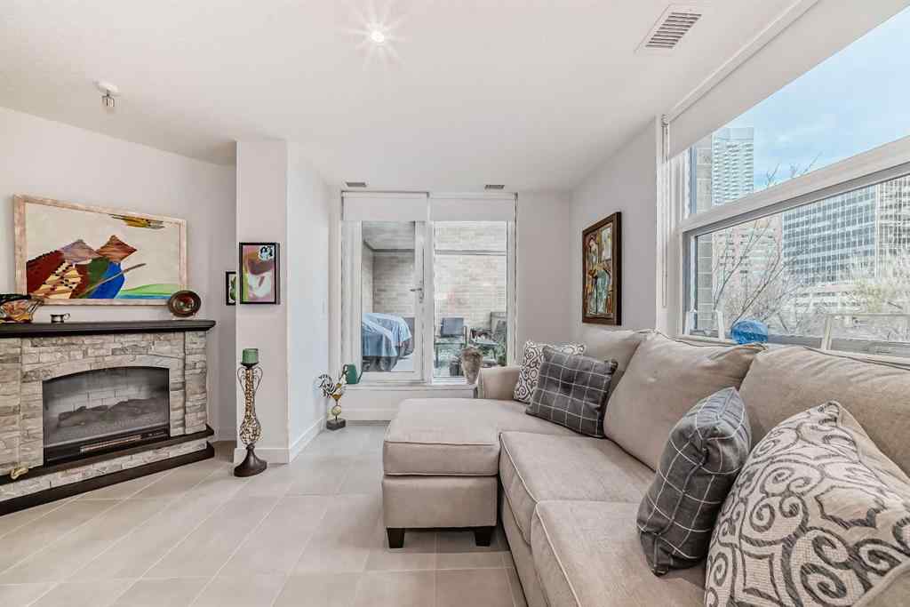 MLS® A2237801 - Unit #202 303 13 Avenue SW in Beltline Calgary, Residential