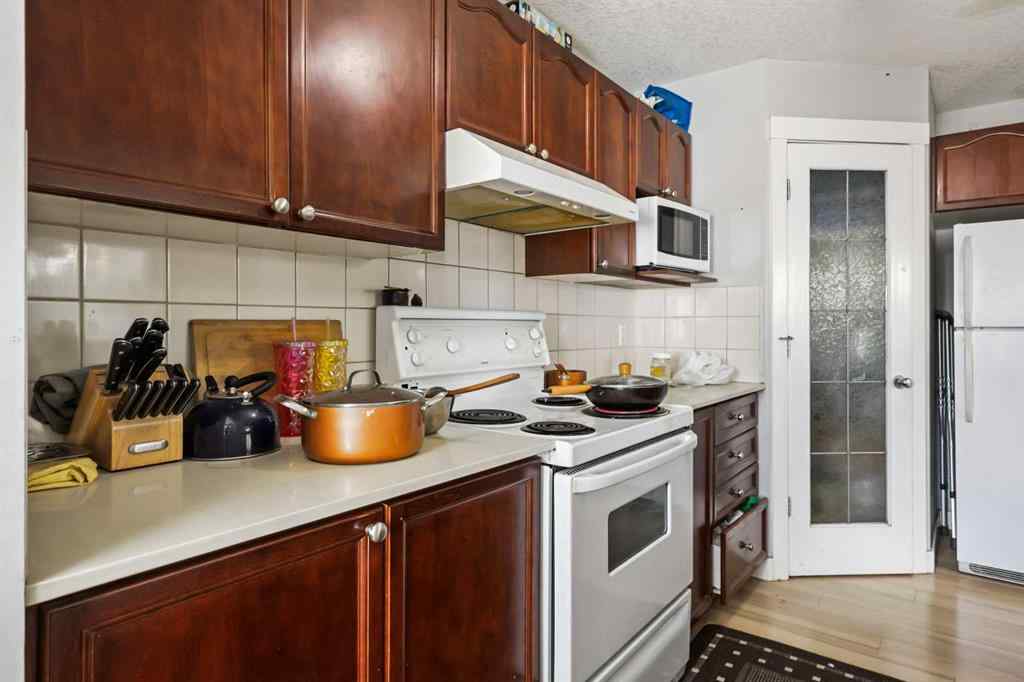 MLS® A2237811 - 9234 Saddlebrook Drive NE in Saddle Ridge Calgary, Residential