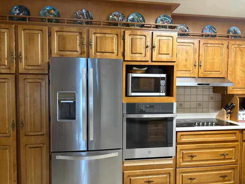MLS® A2237826 - 4637 52 Street  in NONE Olds, Residential