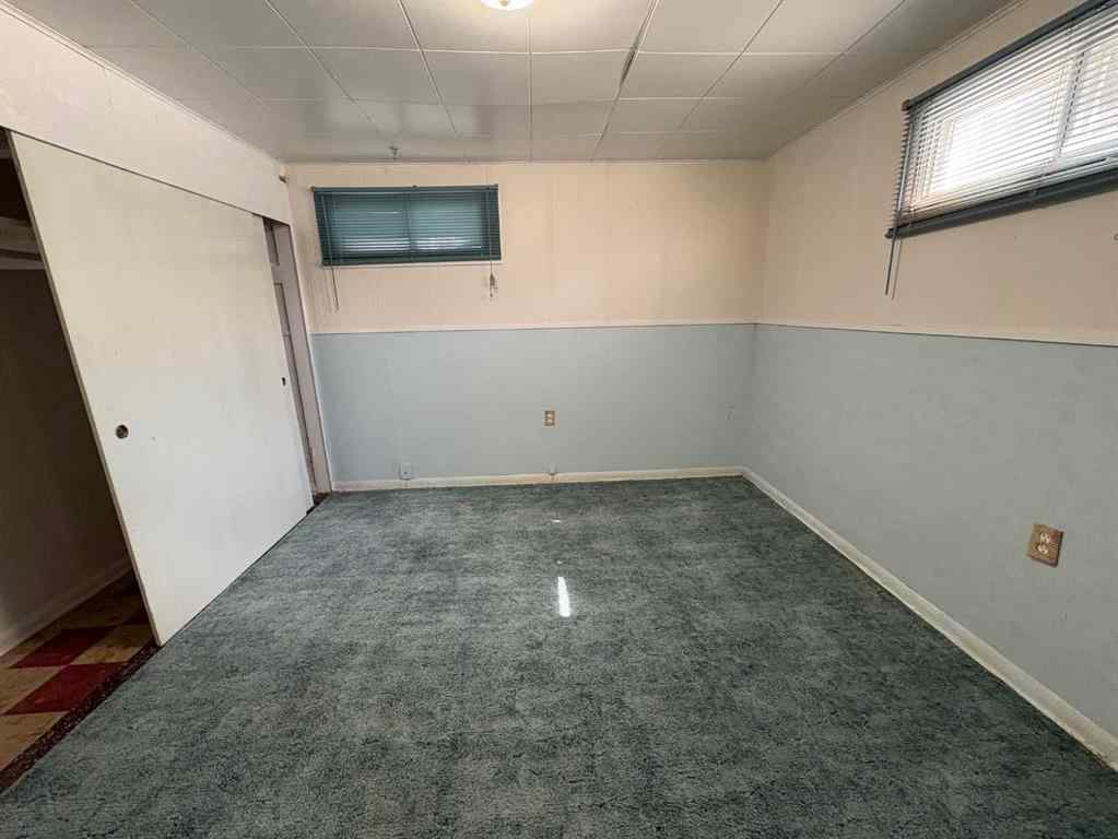 MLS® A2237826 - 4637 52 Street  in NONE Olds, Residential