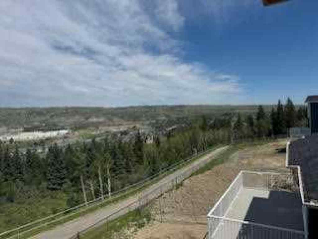 MLS® A2237857 - 483 Rivercrest View  in Rivercrest Cochrane, Residential