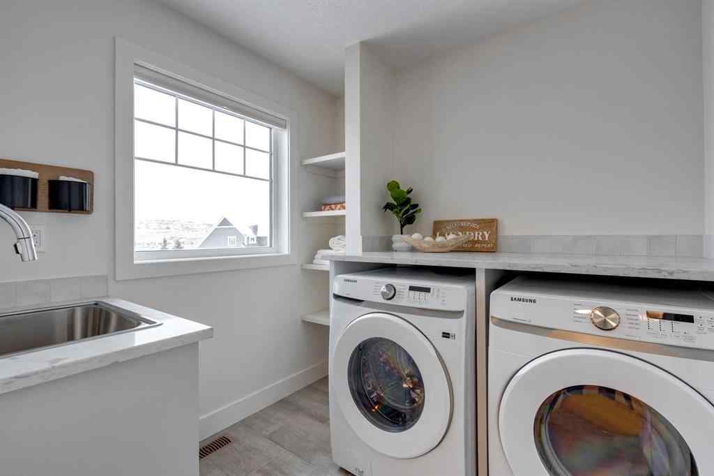 MLS® A2237857 - 483 Rivercrest View  in Rivercrest Cochrane, Residential