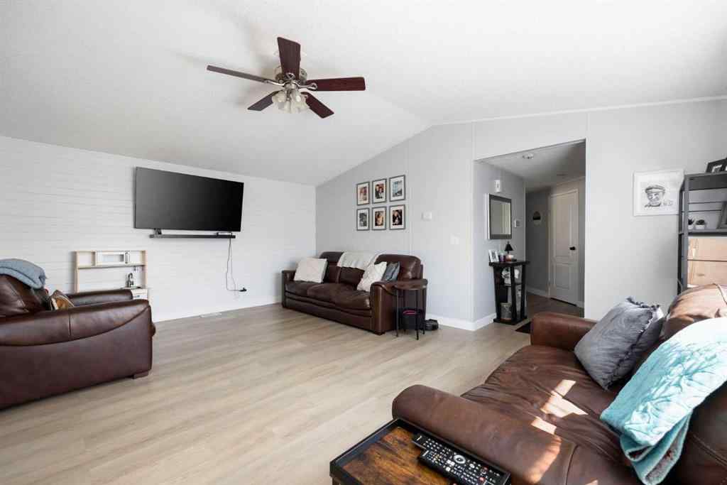 MLS® A2237858 - 109 Balsam Way  in Timberlea Fort McMurray, Residential