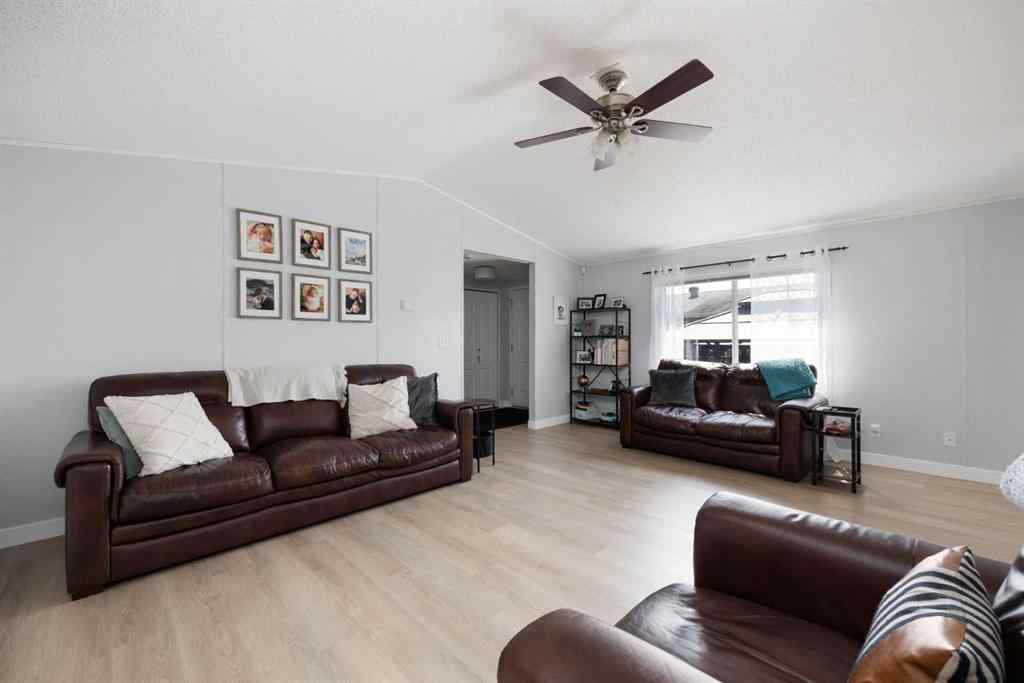MLS® A2237858 - 109 Balsam Way  in Timberlea Fort McMurray, Residential