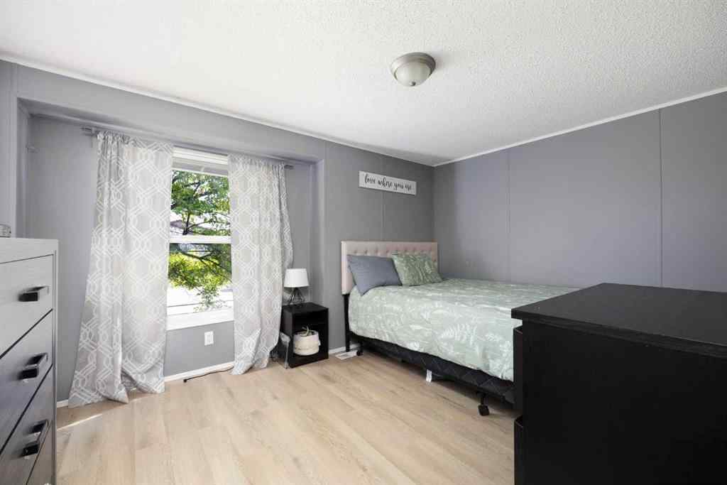 MLS® A2237858 - 109 Balsam Way  in Timberlea Fort McMurray, Residential