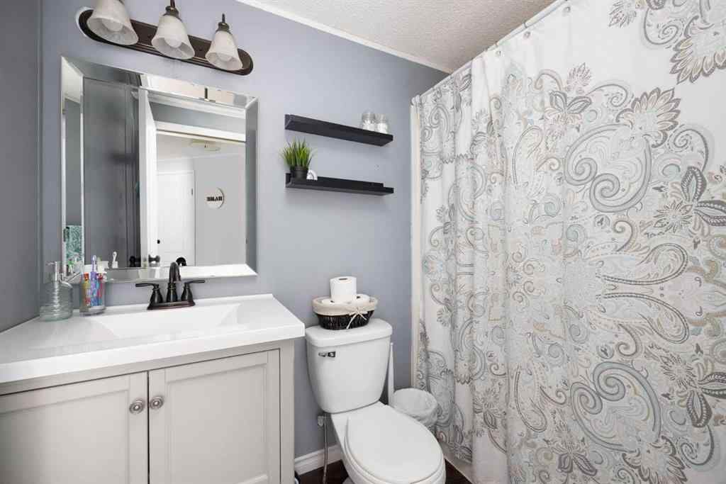 MLS® A2237858 - 109 Balsam Way  in Timberlea Fort McMurray, Residential
