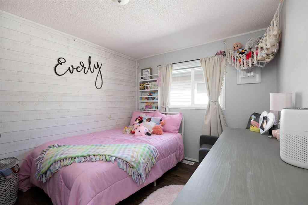 MLS® A2237858 - 109 Balsam Way  in Timberlea Fort McMurray, Residential
