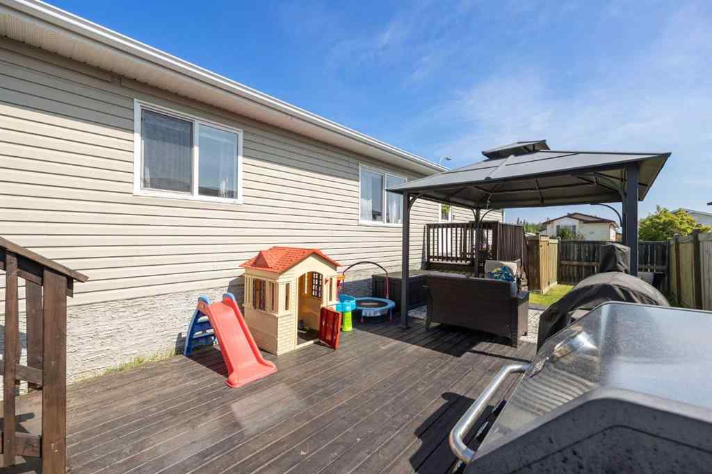 MLS® A2237858 - 109 Balsam Way  in Timberlea Fort McMurray, Residential