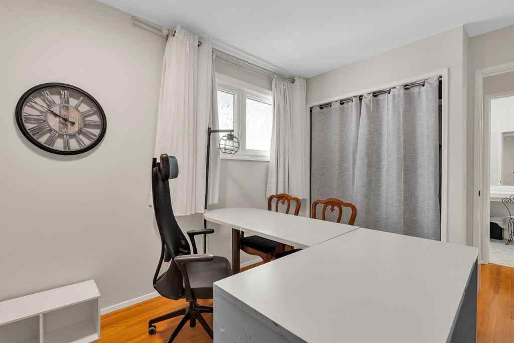 MLS® A2237863 - 7019 Hunterbow Crescent NW in Huntington Hills Calgary, Residential