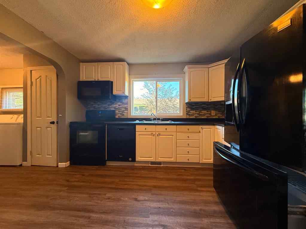 MLS® A2237865 - 4807 49 Street  in East Lloydminster Lloydminster, Residential