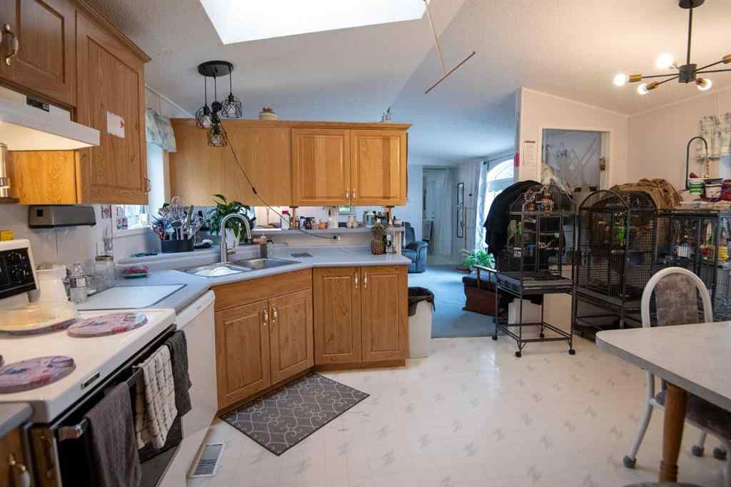 MLS® A2237882 - 18142 Township Road 1044   in NONE Rural Mackenzie County, Agri-Business