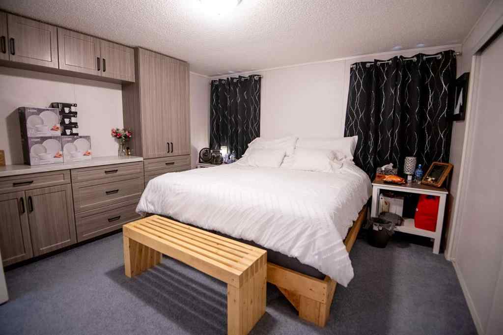 MLS® A2237882 - 18142 Township Road 1044   in NONE Rural Mackenzie County, Agri-Business