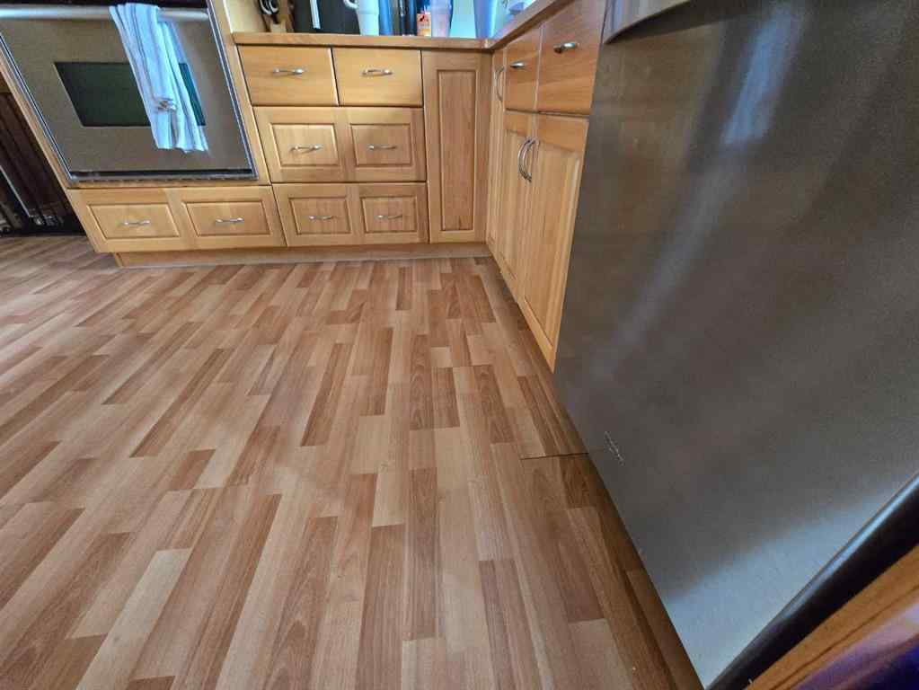 MLS® A2237884 - 4233 7 Avenue  in Edson Edson, Residential