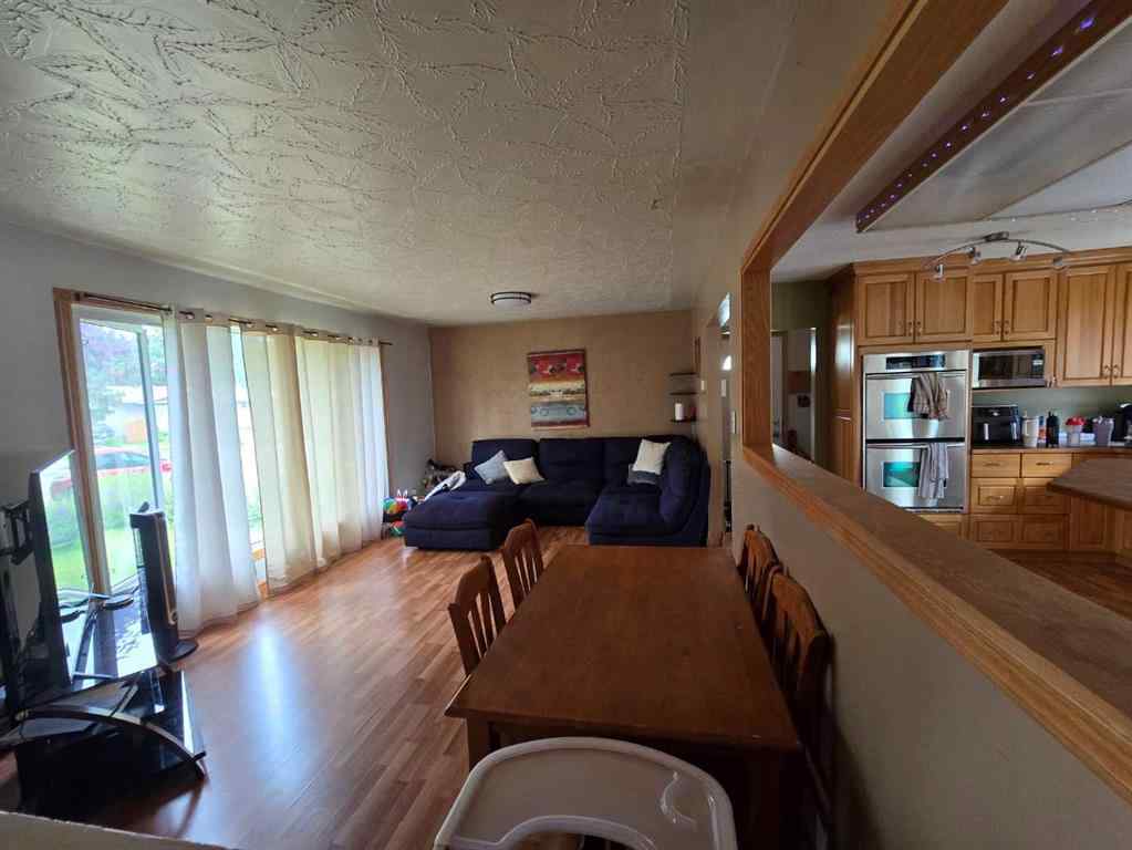 MLS® A2237884 - 4233 7 Avenue  in Edson Edson, Residential