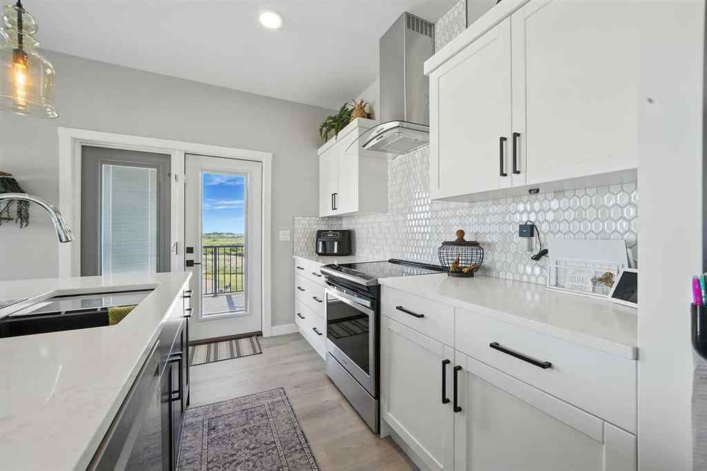 MLS® A2237900 - 124 Eastpointe Drive  in Mckay Ranch Blackfalds, Residential