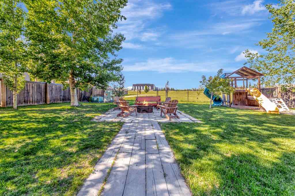 MLS® A2237901 - 1618 54 Avenue Close  in College Park Lloydminster, Residential