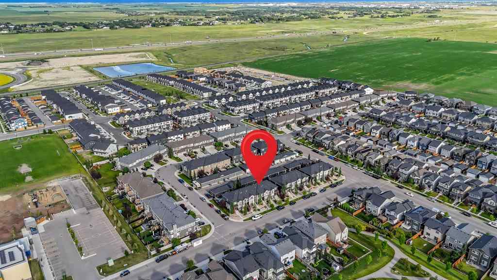 MLS® A2237905 - 315 Hillcrest Drive SW in Hillcrest Airdrie, Residential