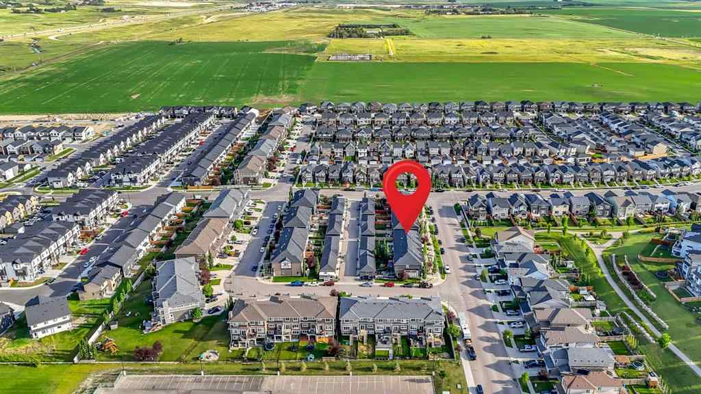 MLS® A2237905 - 315 Hillcrest Drive SW in Hillcrest Airdrie, Residential