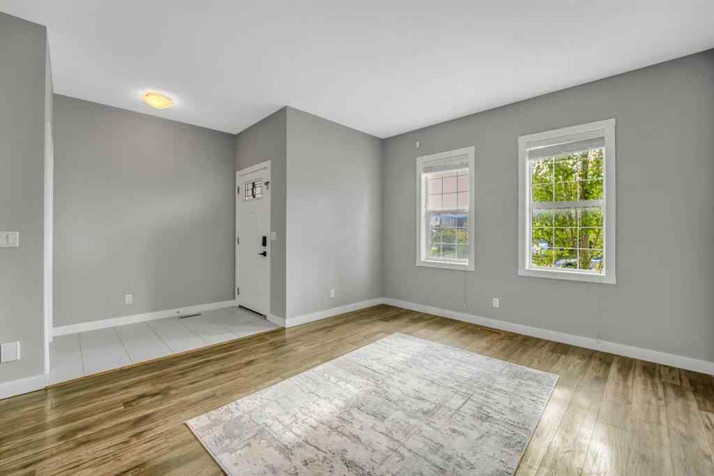 MLS® A2237905 - 315 Hillcrest Drive SW in Hillcrest Airdrie, Residential