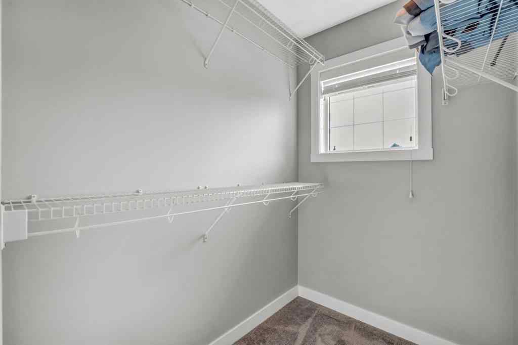 MLS® A2237905 - 315 Hillcrest Drive SW in Hillcrest Airdrie, Residential