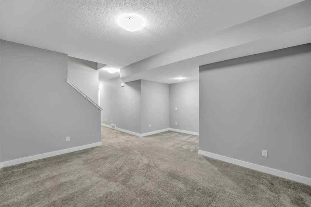 MLS® A2237905 - 315 Hillcrest Drive SW in Hillcrest Airdrie, Residential