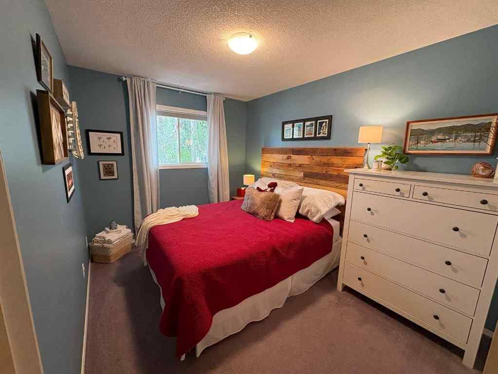 MLS® A2237914 - 167 Mt Rundle Road W in Mountain Heights Lethbridge, Residential