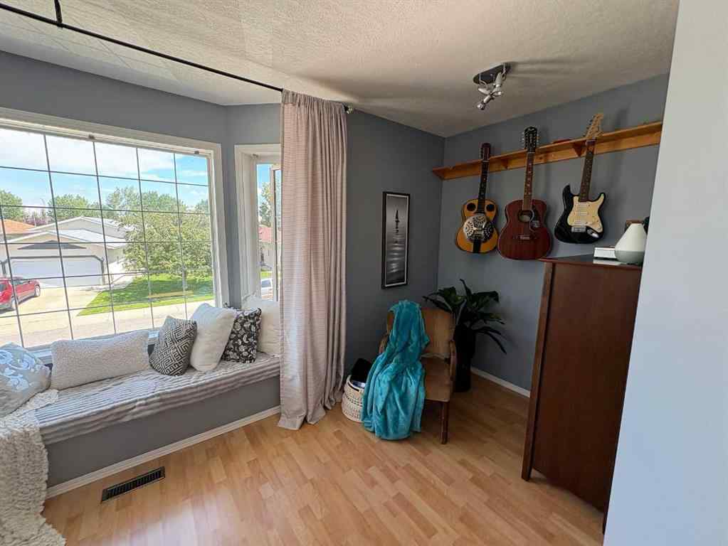 MLS® A2237914 - 167 Mt Rundle Road W in Mountain Heights Lethbridge, Residential