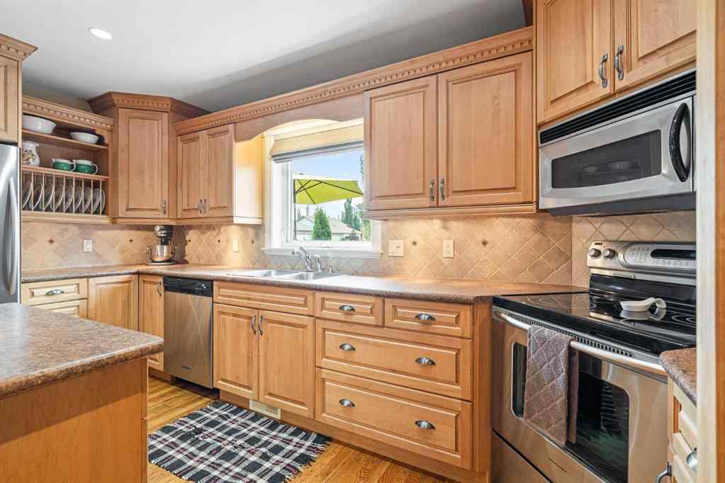 MLS® A2237919 - 6101 24 Street  in Lakeside Lloydminster, Residential
