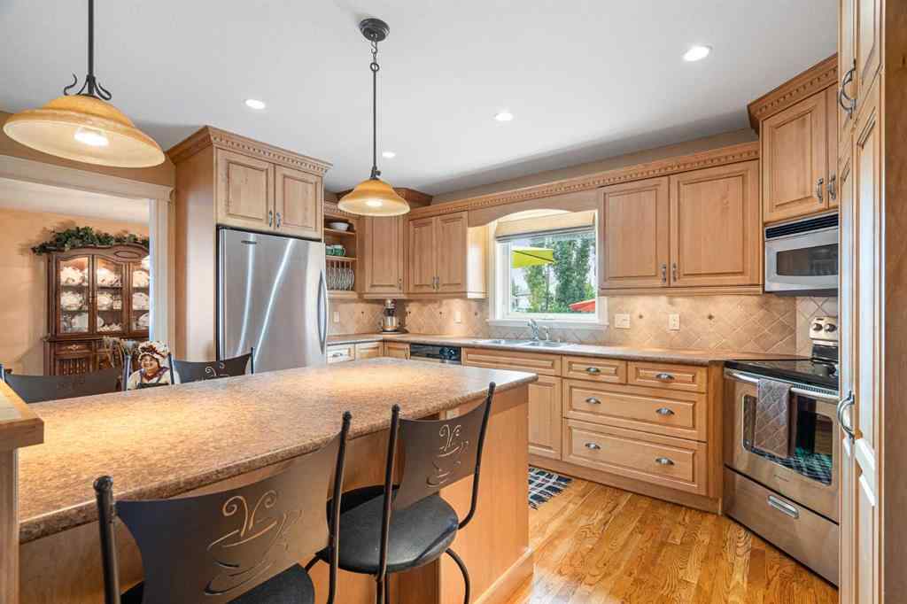MLS® A2237919 - 6101 24 Street  in Lakeside Lloydminster, Residential