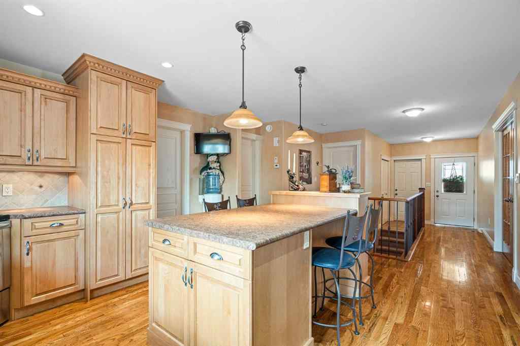 MLS® A2237919 - 6101 24 Street  in Lakeside Lloydminster, Residential