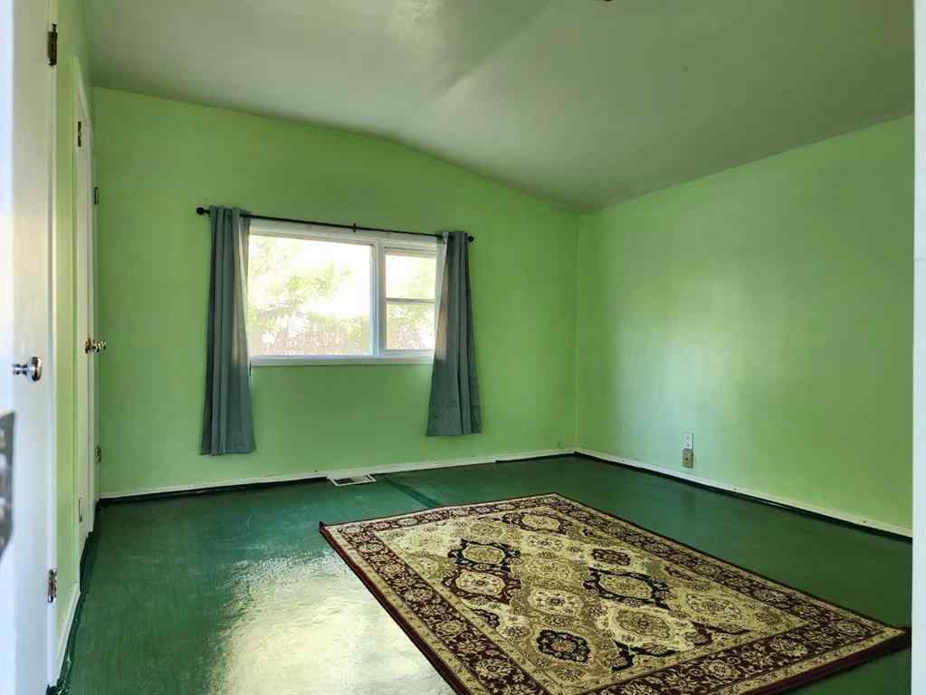 MLS® A2237928 - 611 9 Avenue N in Staffordville Lethbridge, Residential