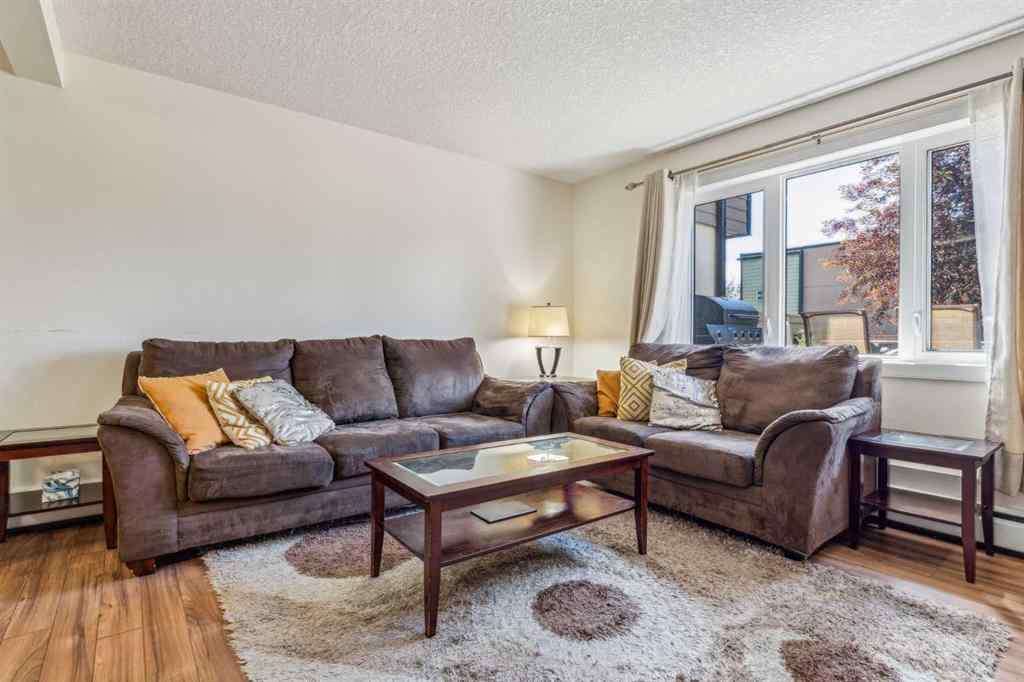MLS® A2237932 - Unit #130 3809 45 Street SW in Glenbrook Calgary, Residential