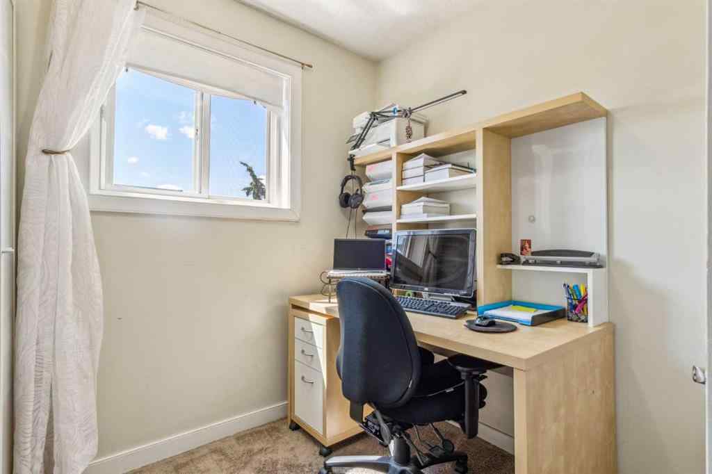 MLS® A2237932 - Unit #130 3809 45 Street SW in Glenbrook Calgary, Residential