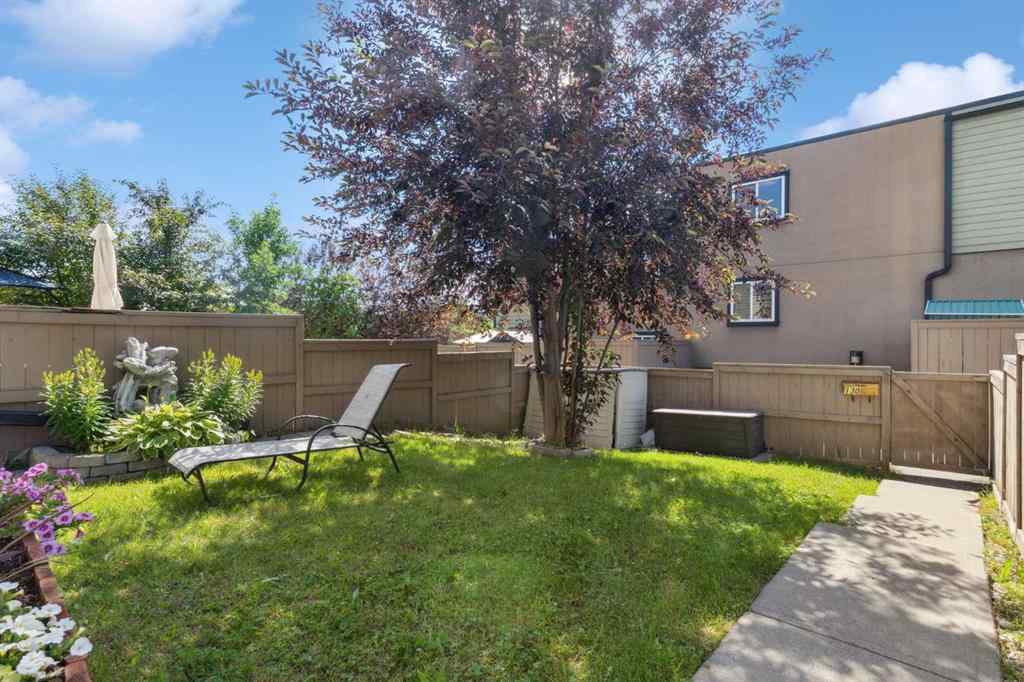 MLS® A2237932 - Unit #130 3809 45 Street SW in Glenbrook Calgary, Residential