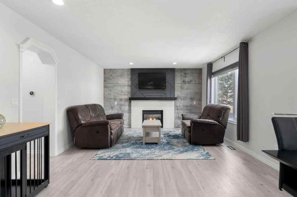 MLS® A2237942 - 450 Cimarron Circle  in Cimarron Hill Okotoks, Residential