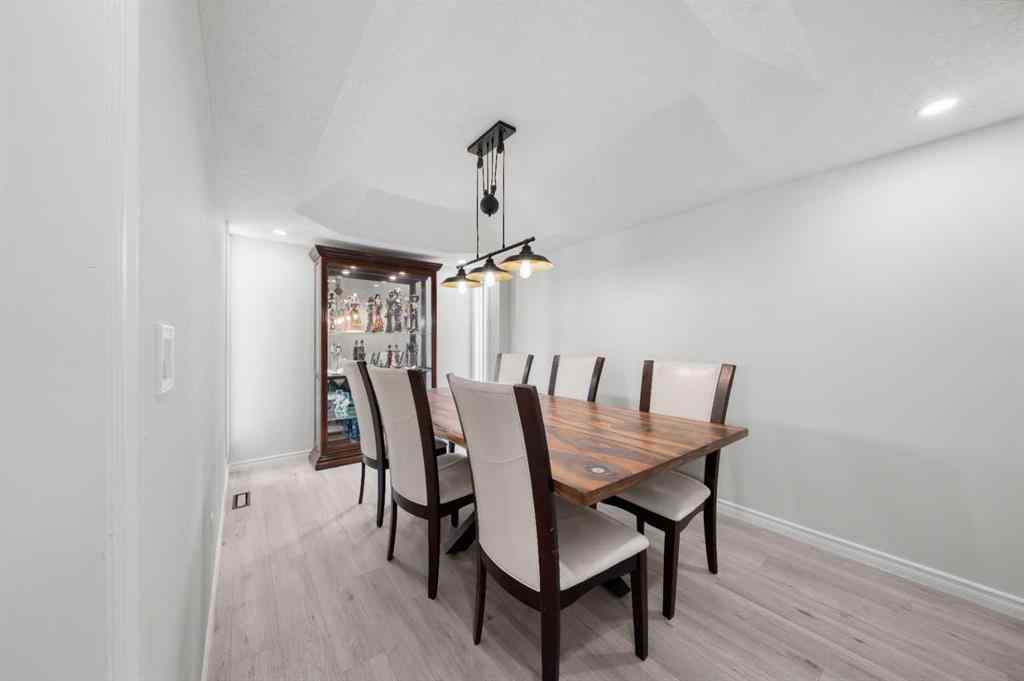 MLS® A2237942 - 450 Cimarron Circle  in Cimarron Hill Okotoks, Residential
