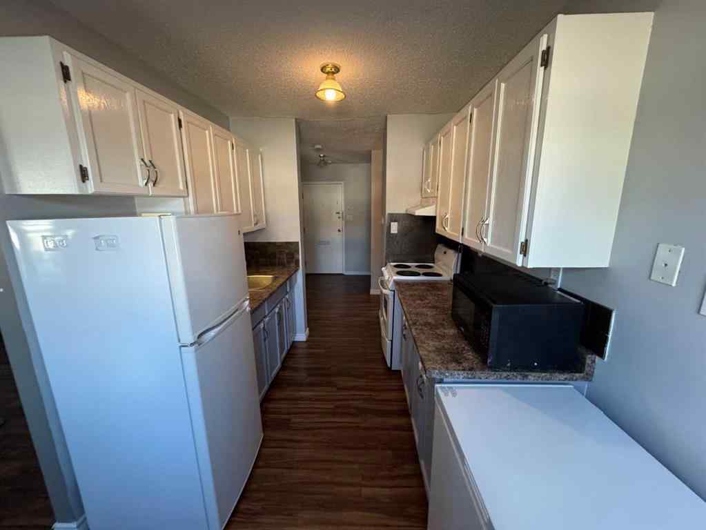MLS® A2237949 - Unit #104 10230 106 Avenue  in Avondale Grande Prairie, Residential