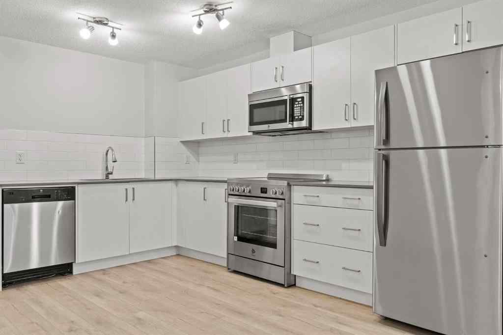 MLS® A2237950 - 414 Cranbrook Square SE in Cranston Calgary, Residential