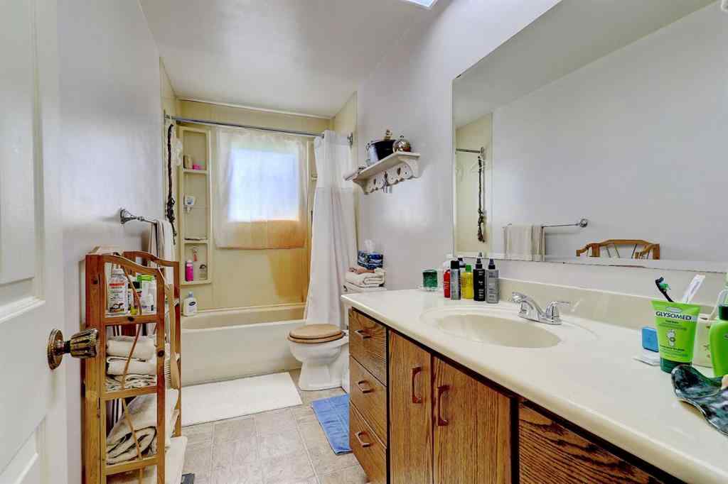 MLS® A2237962 - 69241 RR 65   in NONE Grovedale, Residential